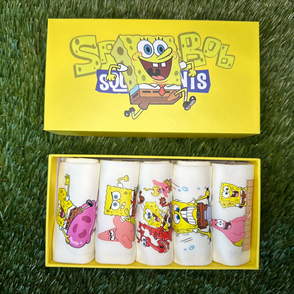 SpongeBob’s sock set !